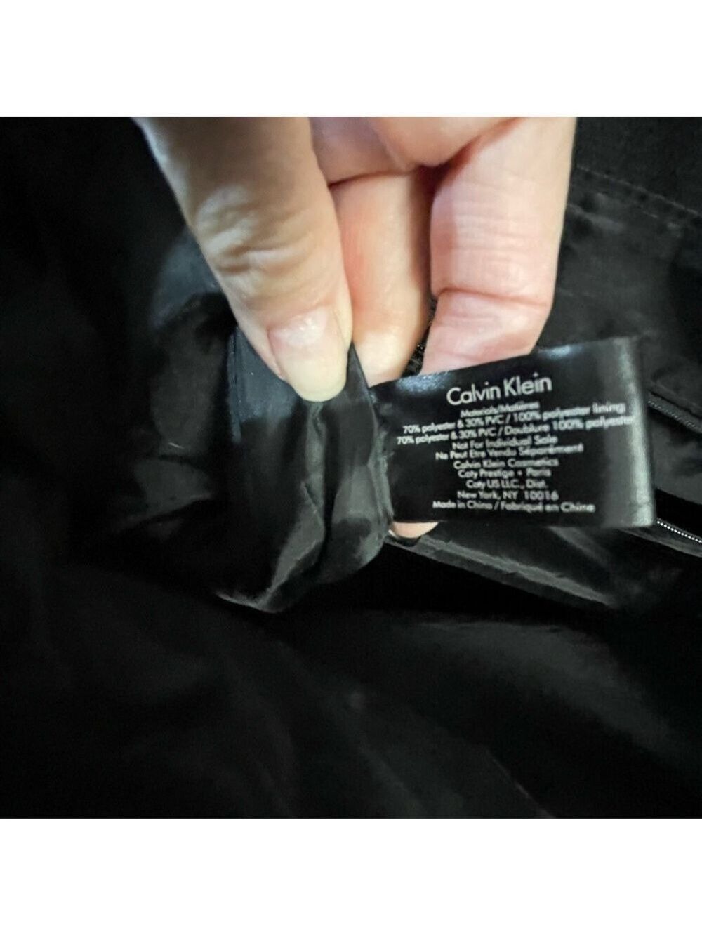 Calvin Klein - Picture 12 of 12
